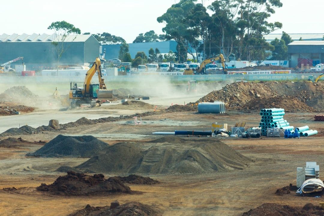Riesgo país en baja: ¿Por qué la nueva calificación de S&P abre la puerta a más inversión externa?